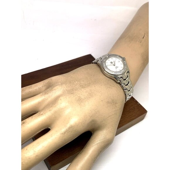 Tag Heuer Women's Watch WJ1319-0 Swiss Quartz Diamond Mother of Pearl Dial 27mm - Picture 4 of 14